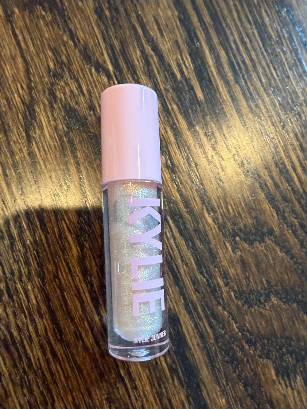Kylie high gloss in blow me away